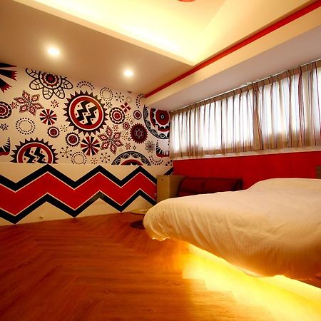 הוסטל טאיצ'ונג Color House מראה חיצוני תמונה