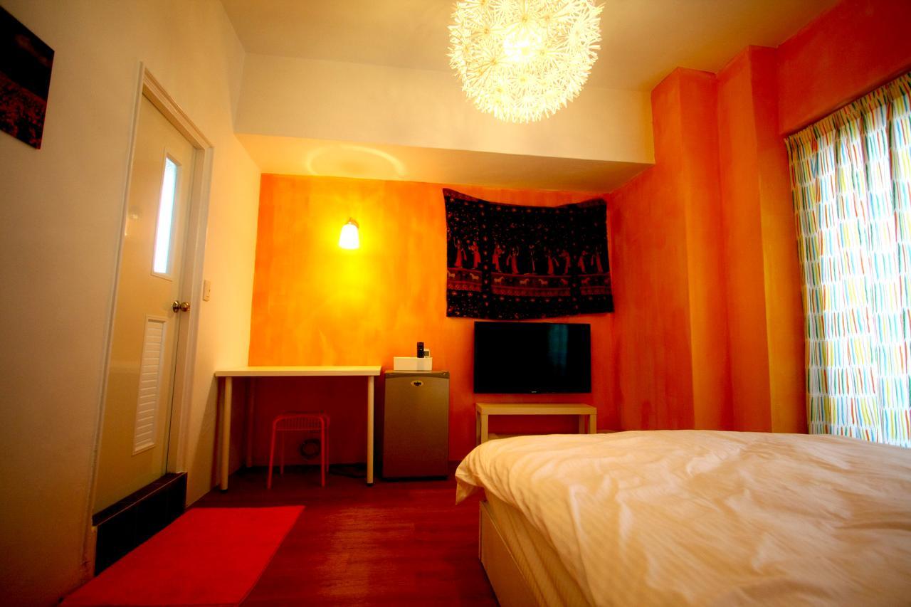 הוסטל טאיצ'ונג Color House חדר תמונה