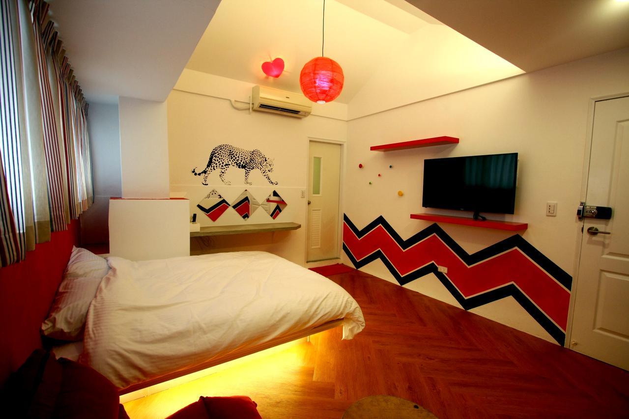 הוסטל טאיצ'ונג Color House חדר תמונה