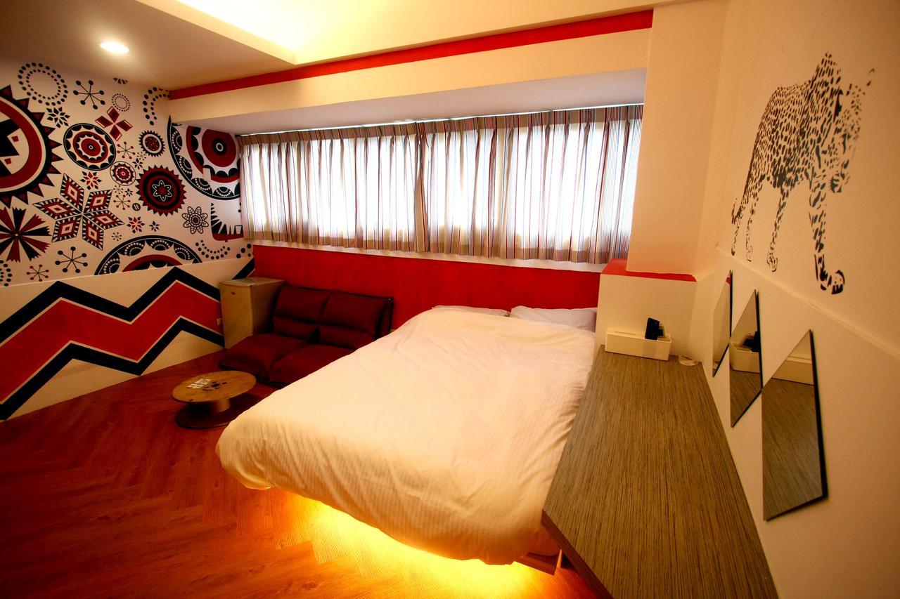 הוסטל טאיצ'ונג Color House חדר תמונה